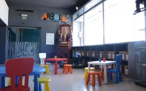 Sala de ninos teatro arbole